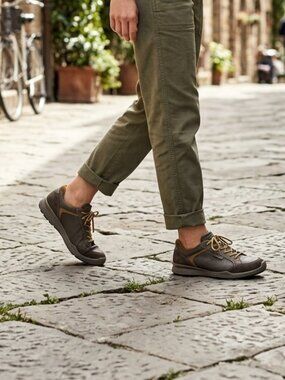 Ecco Biom Leather Tan And Mustard Sneakers